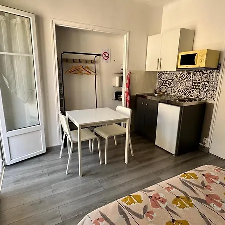 Apartment Climatises Proche Nice