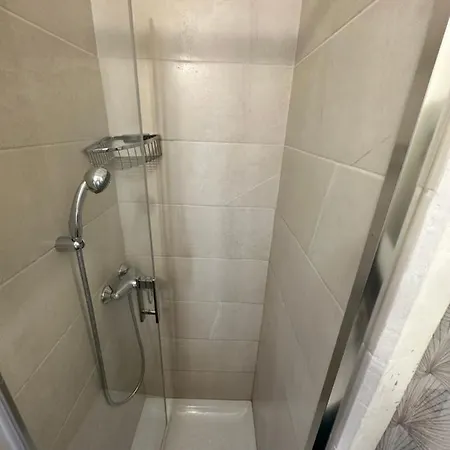 Climatises Proche ניס