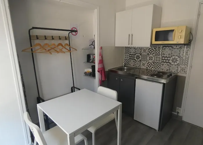 Apartment Climatises Proche *
